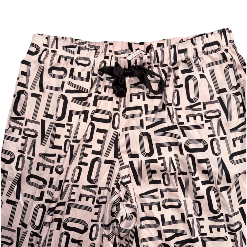 Victoria's Secret Black and Pink Graphic Print Pants medium